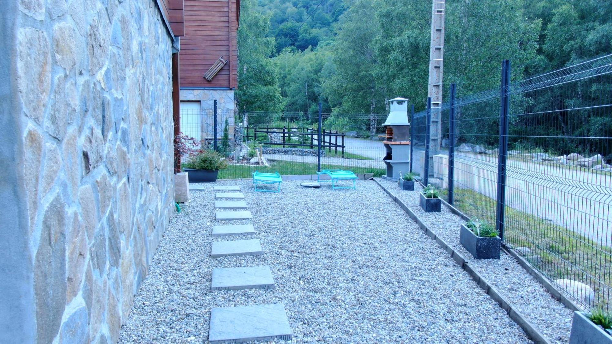 Chalet 6A Dans Les Pyrenees Proche D'Andorre LʼHospitalet-près-lʼAndorre Exterior foto